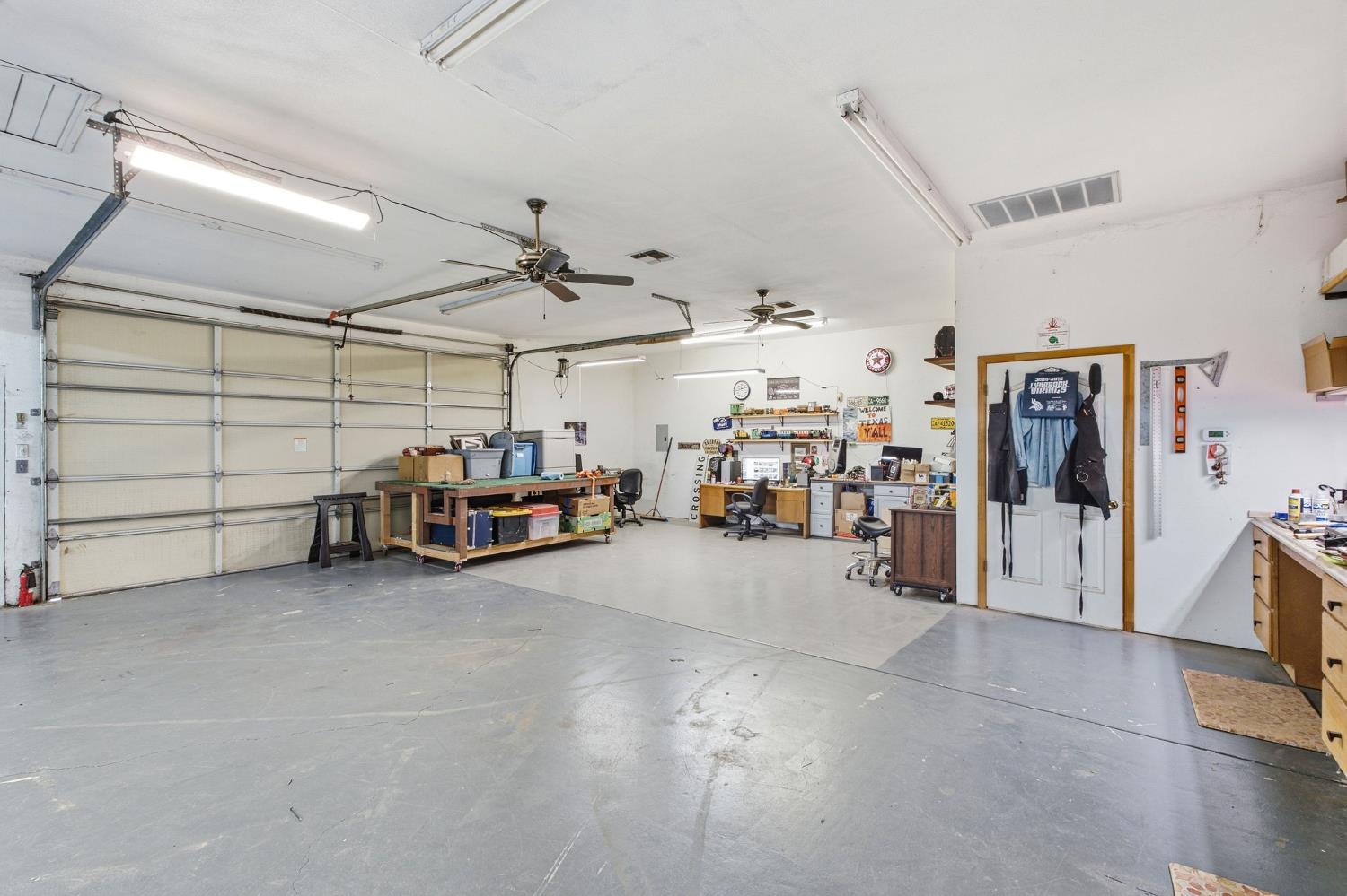2843 Carolina Ave, Clovis, CA 93611
