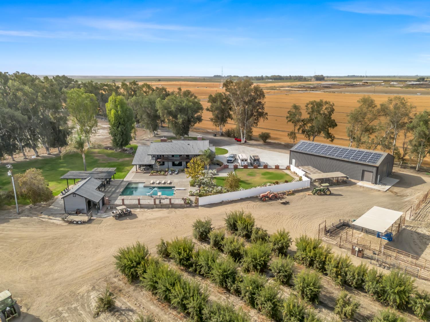 9235 24th Ave, Lemoore, CA 93245