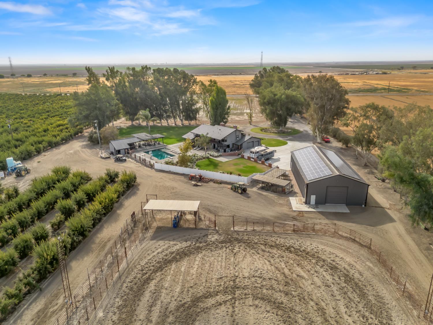 9235 24th Ave, Lemoore, CA 93245