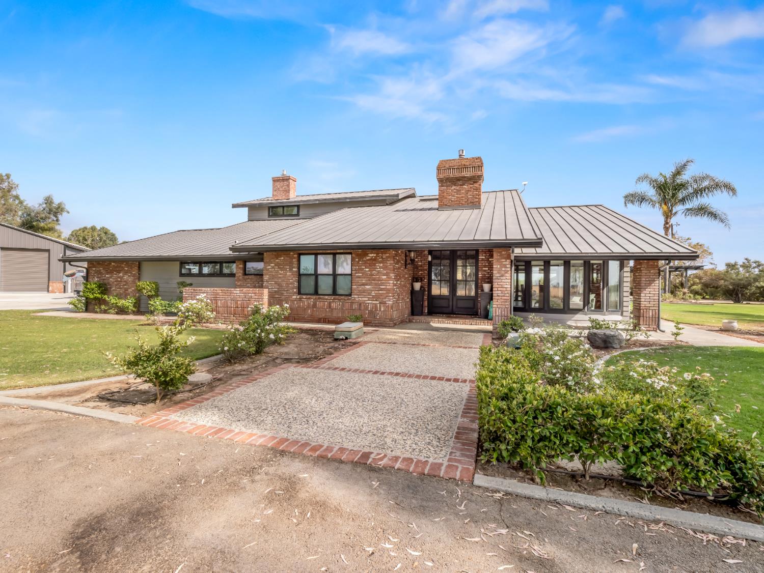 9235 24th Ave, Lemoore, CA 93245