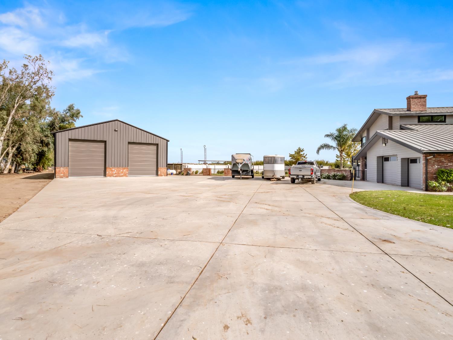9235 24th Ave, Lemoore, CA 93245
