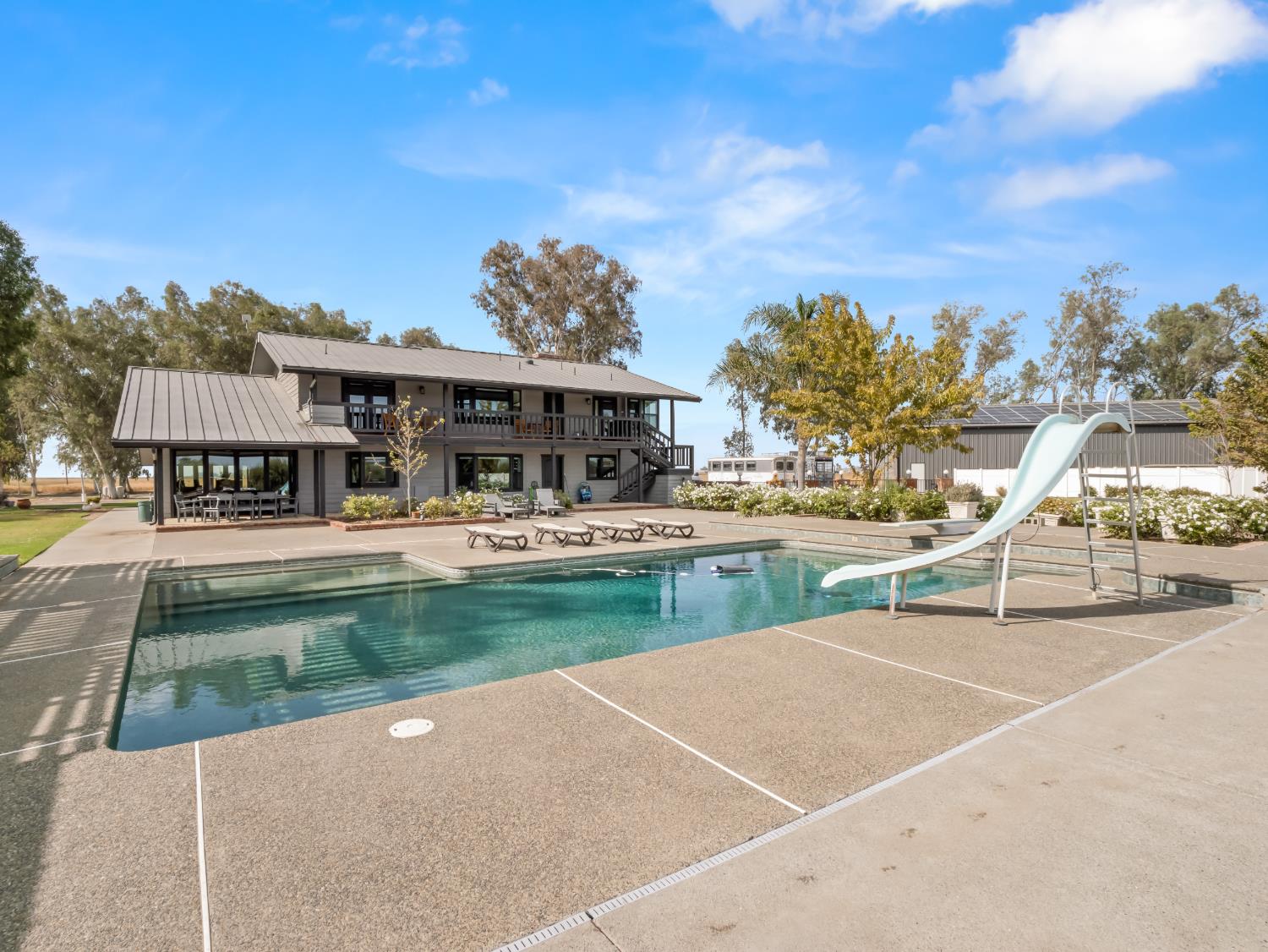 9235 24th Ave, Lemoore, CA 93245