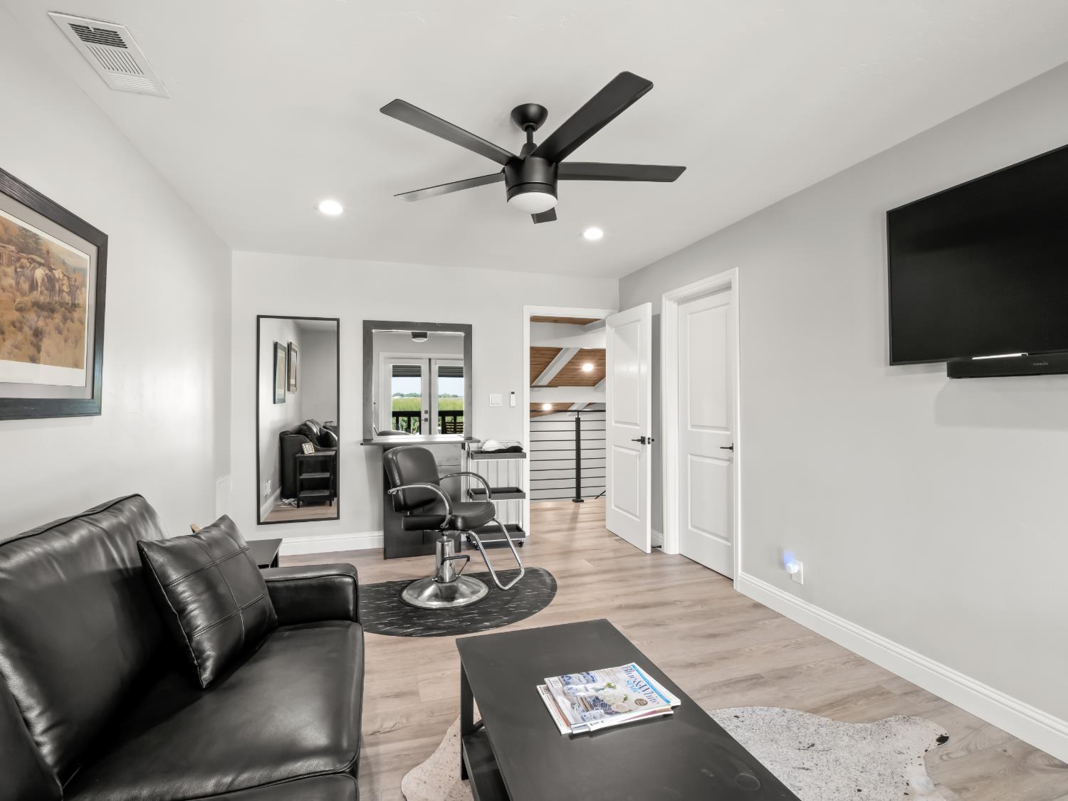 9235 24th Ave, Lemoore, CA 93245