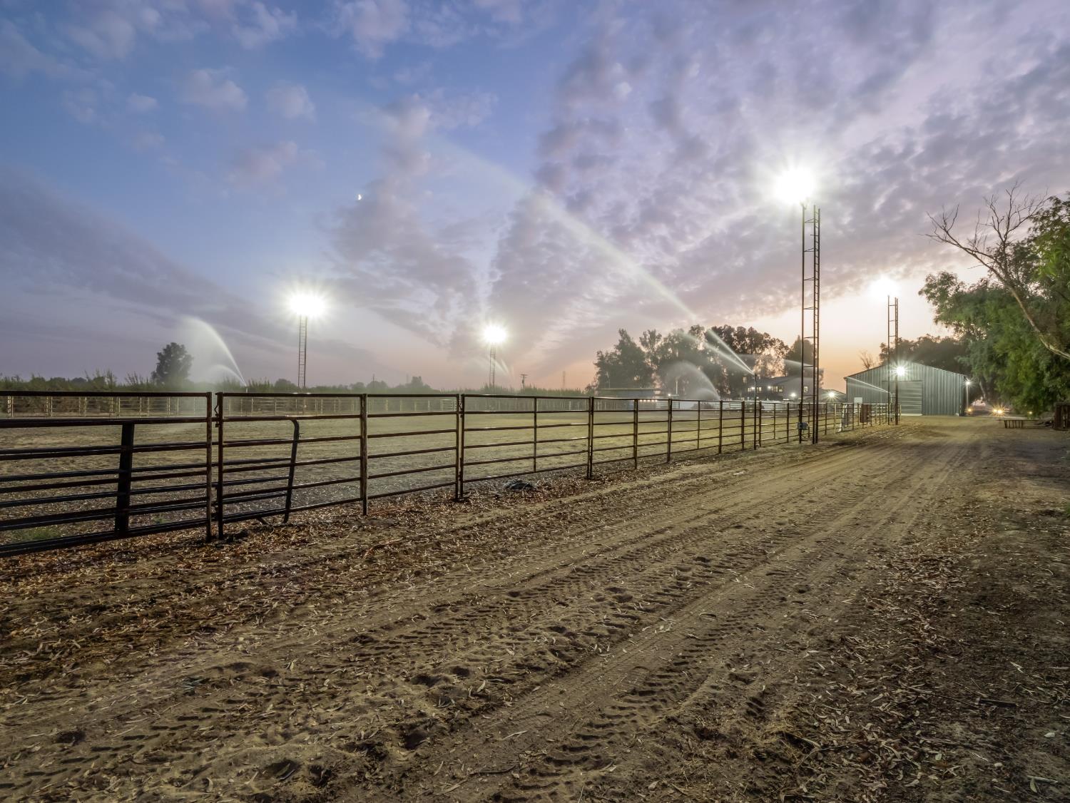 9235 24th Ave, Lemoore, CA 93245