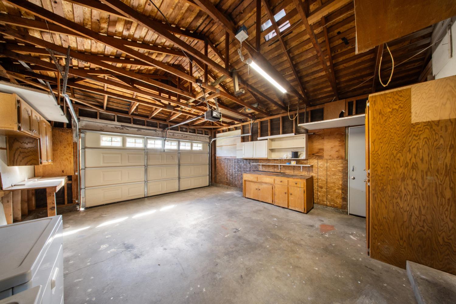 2974 Homsy Ave, Clovis, CA 93612