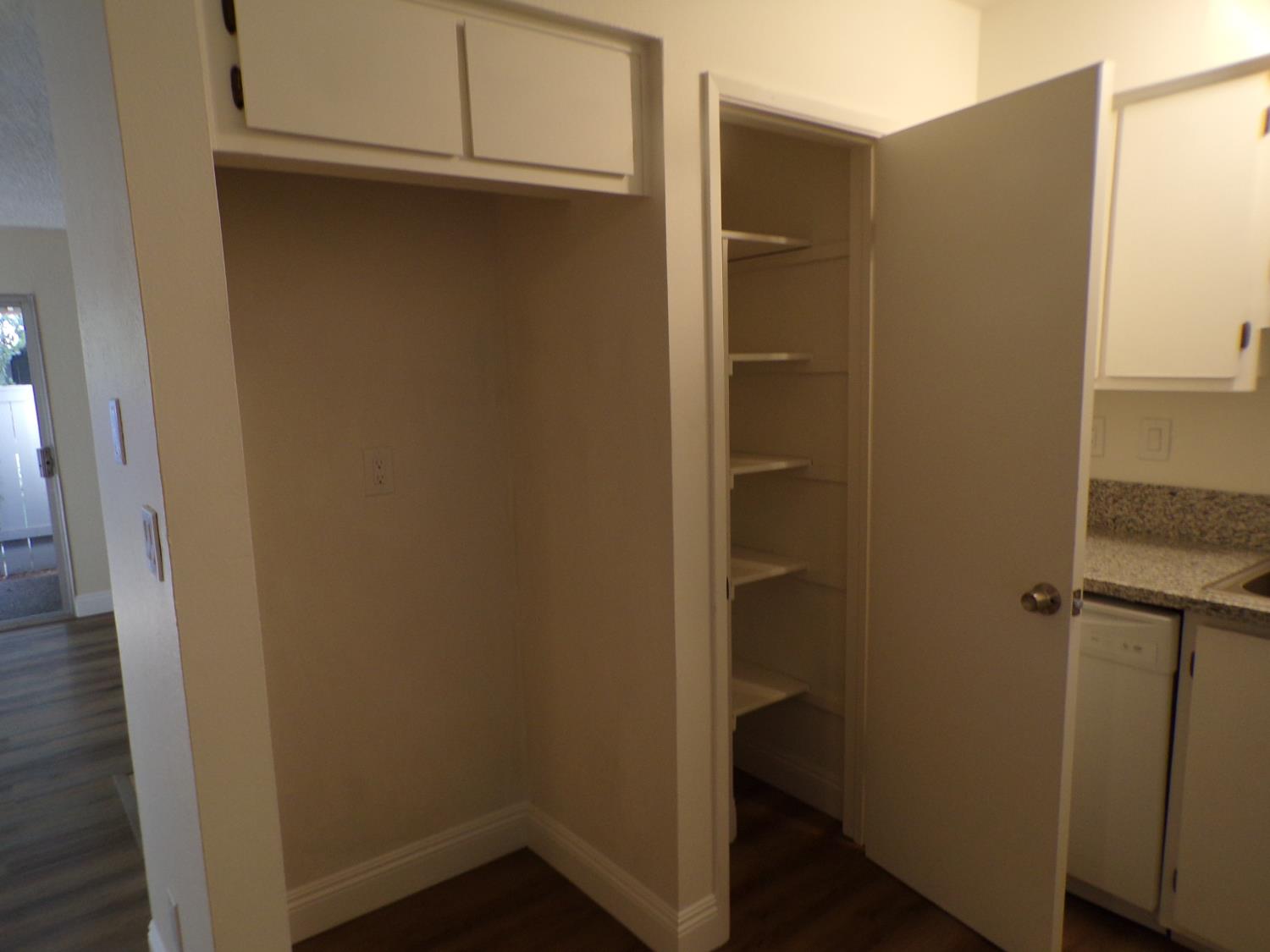 4504 N Valentine Ave #123, Fresno, CA 93722