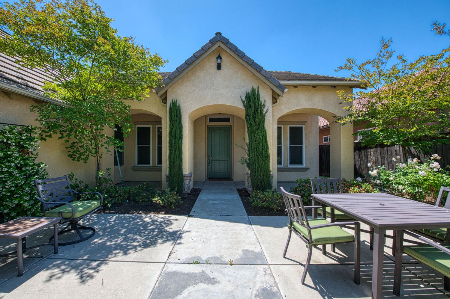 3544 Prescott Ave, Clovis, CA 93619