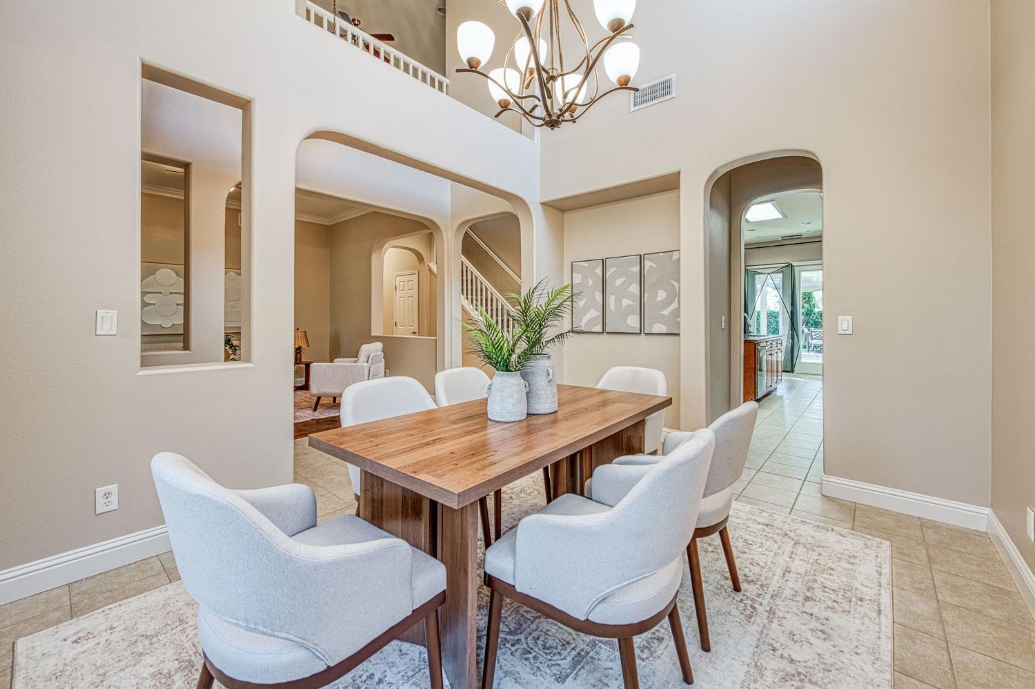 3544 Prescott Ave, Clovis, CA 93619