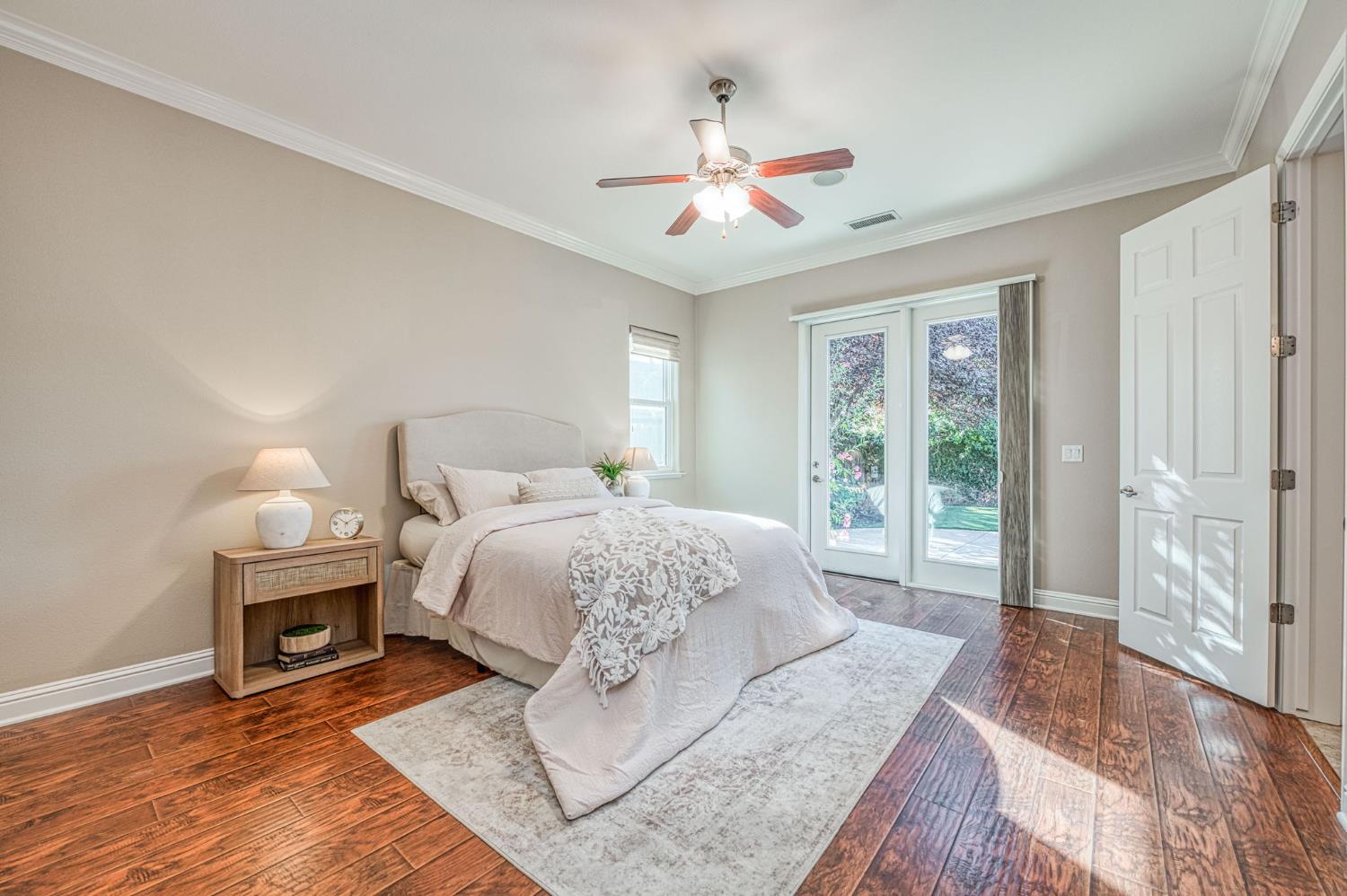 3544 Prescott Ave, Clovis, CA 93619