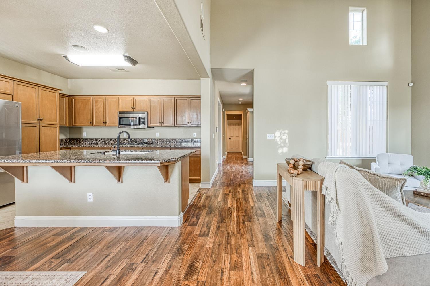 3859 Richmond Ave, Clovis, CA 93619