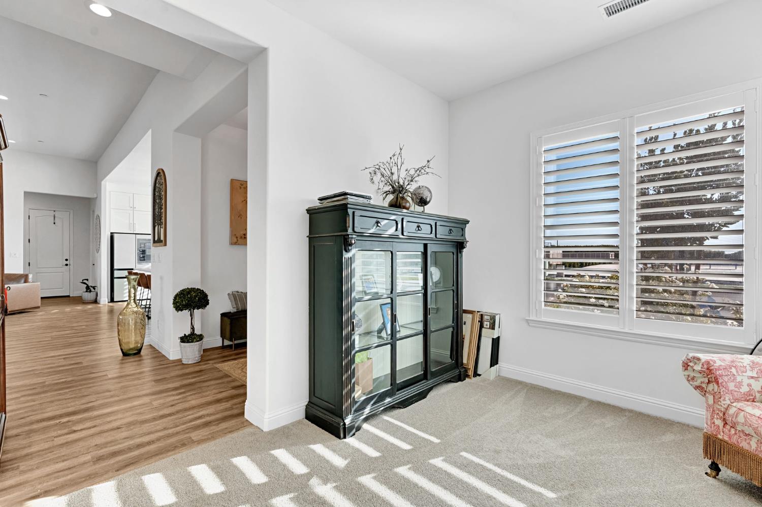 2279 Carnation St, Kingsburg, CA 93631