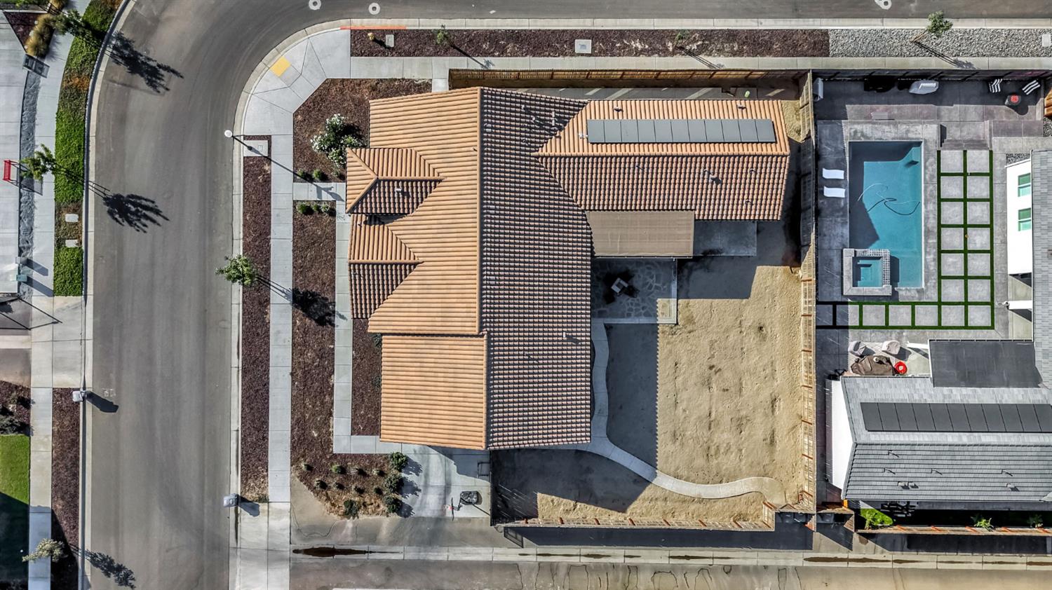 2279 Carnation St, Kingsburg, CA 93631
