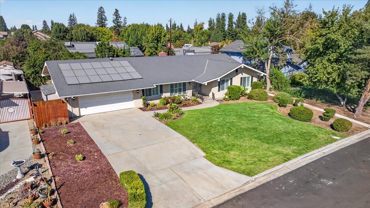 1634 W Morris Ave, Fresno, CA 93711