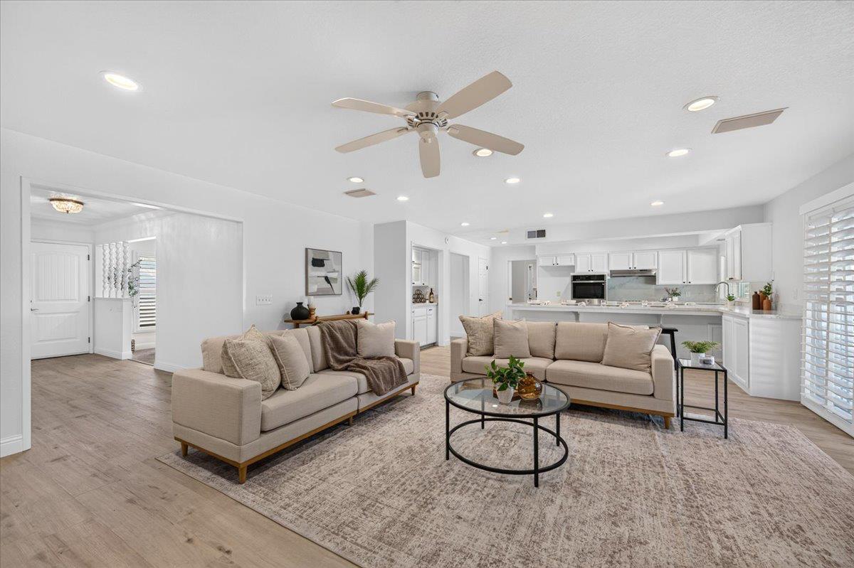 1634 W Morris Ave, Fresno, CA 93711