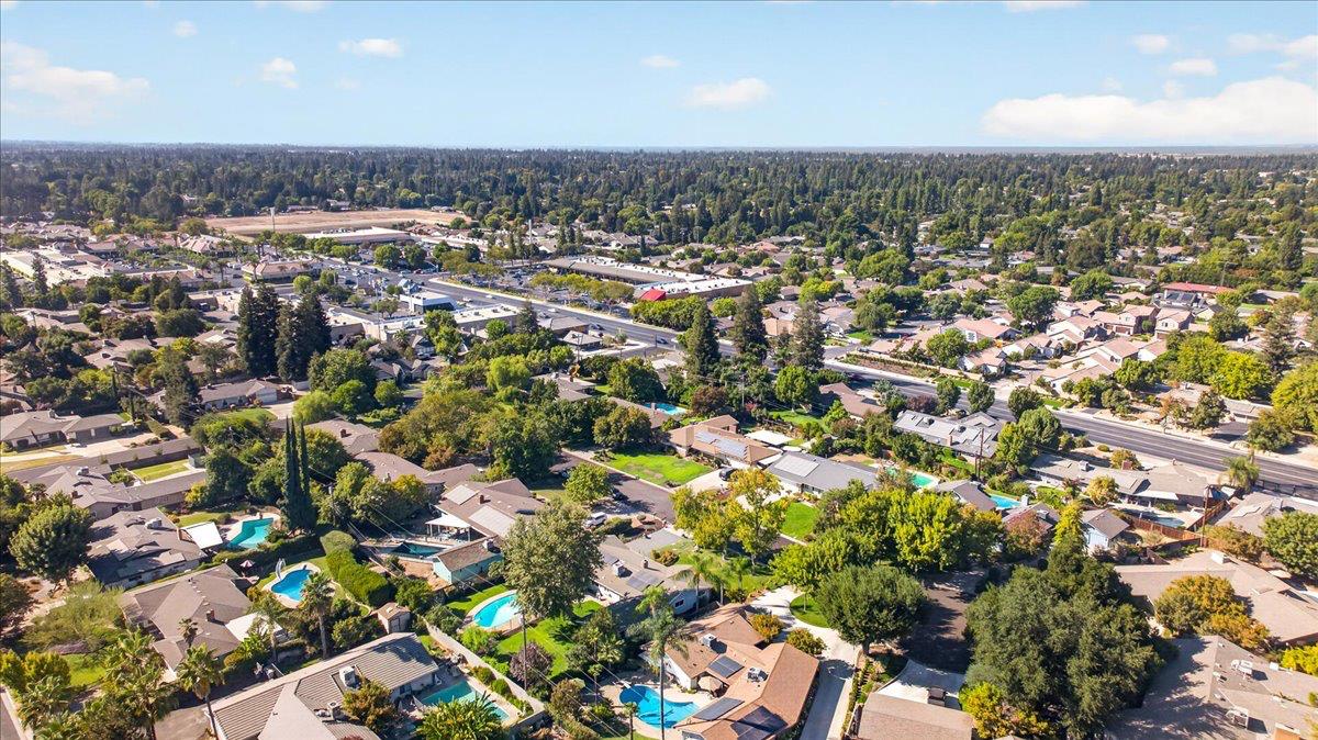 1634 W Morris Ave, Fresno, CA 93711