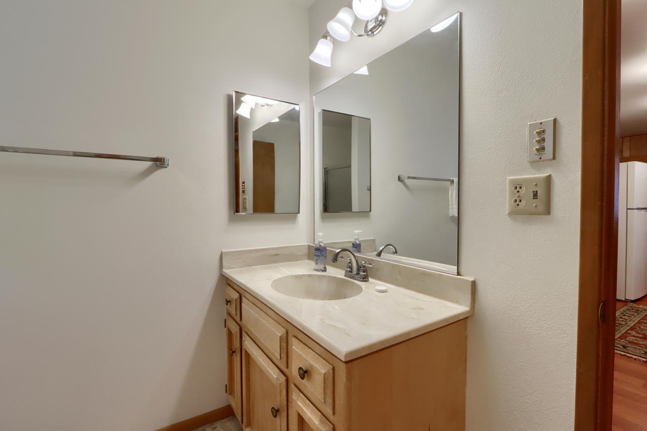 7296 Yosemite Park Way, Yosemite West, CA 95389