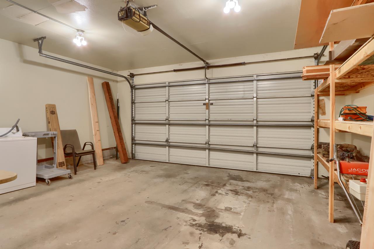 7296 Yosemite Park Way, Yosemite West, CA 95389