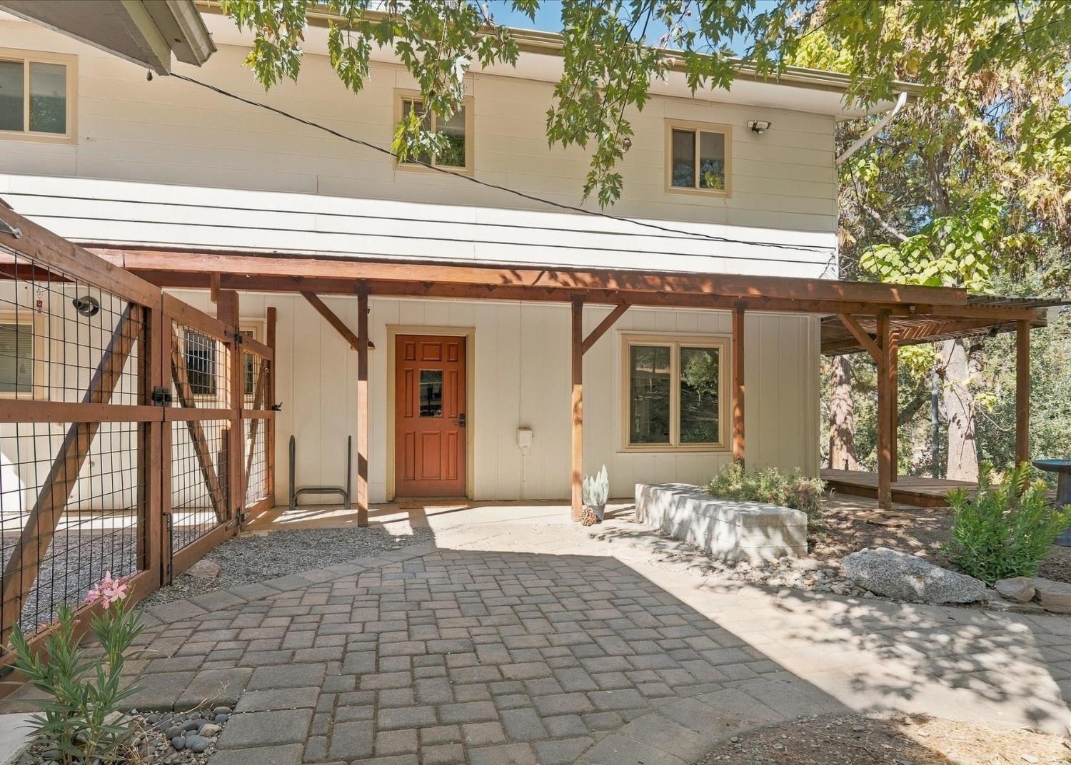 41331 Pamela Pl, Oakhurst, CA 93644