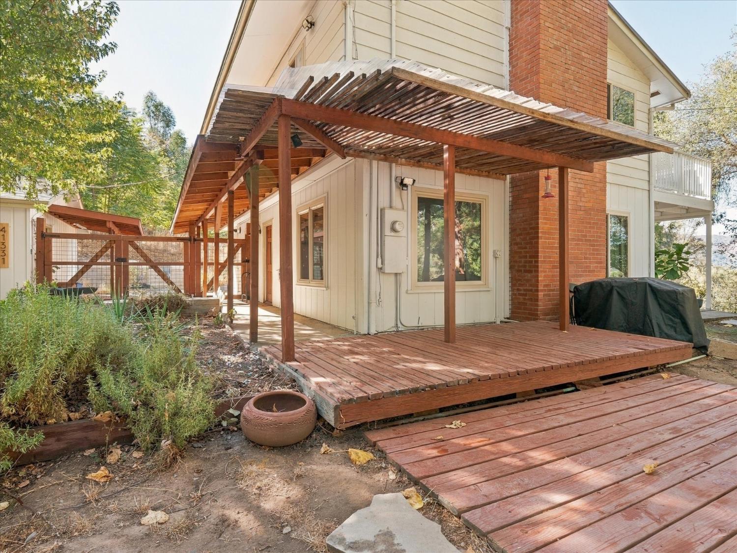 41331 Pamela Pl, Oakhurst, CA 93644