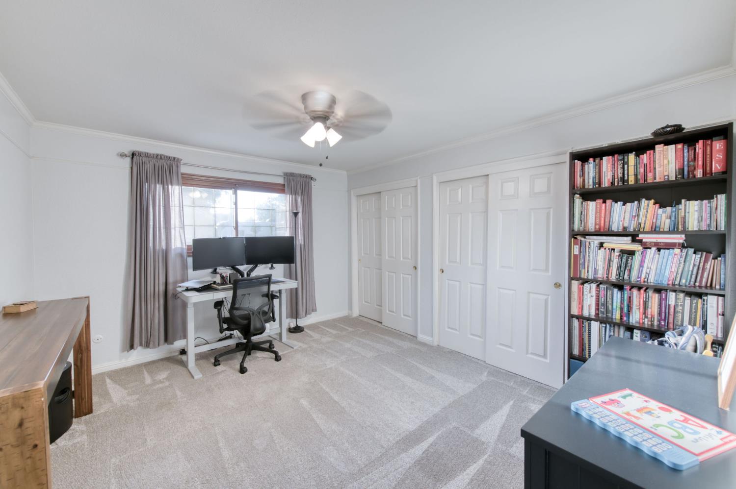 6736 N Thorne Ave, Fresno, CA 93711