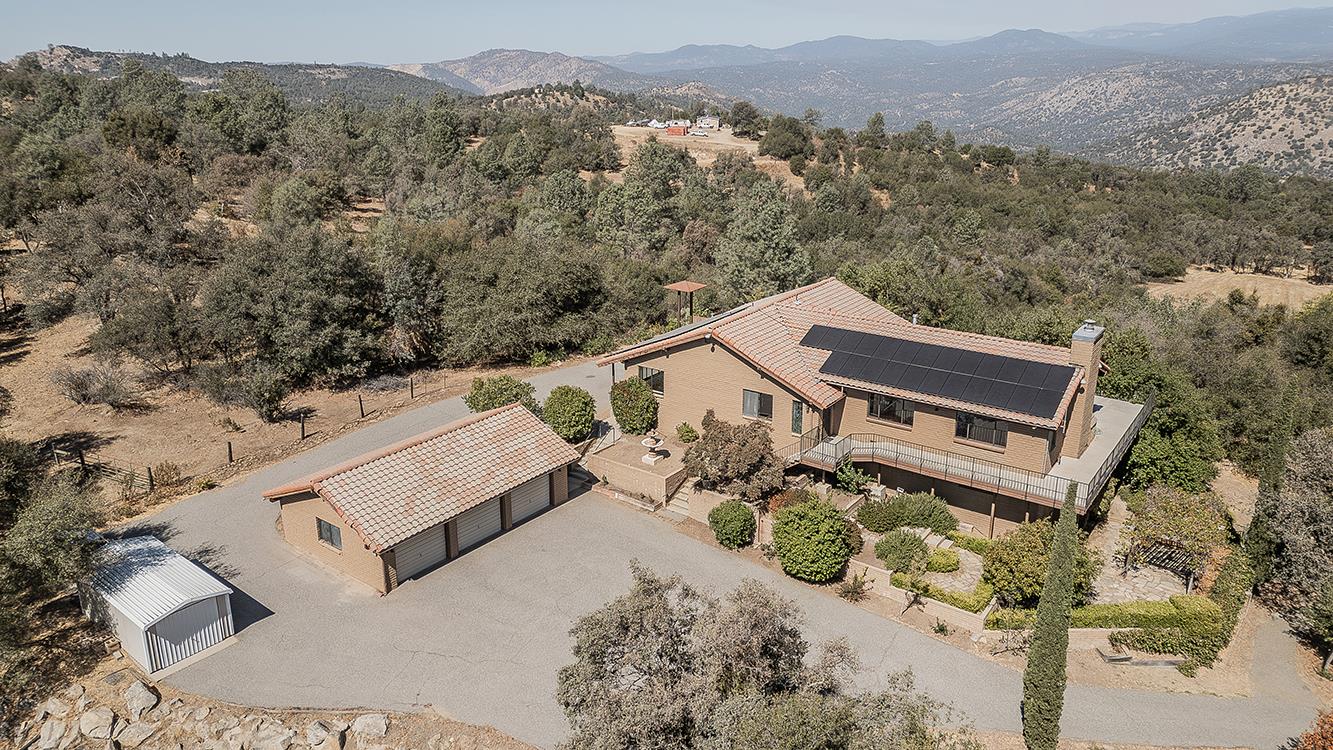 35085 Auberry (Comstock) Rd, Auberry, CA 93602