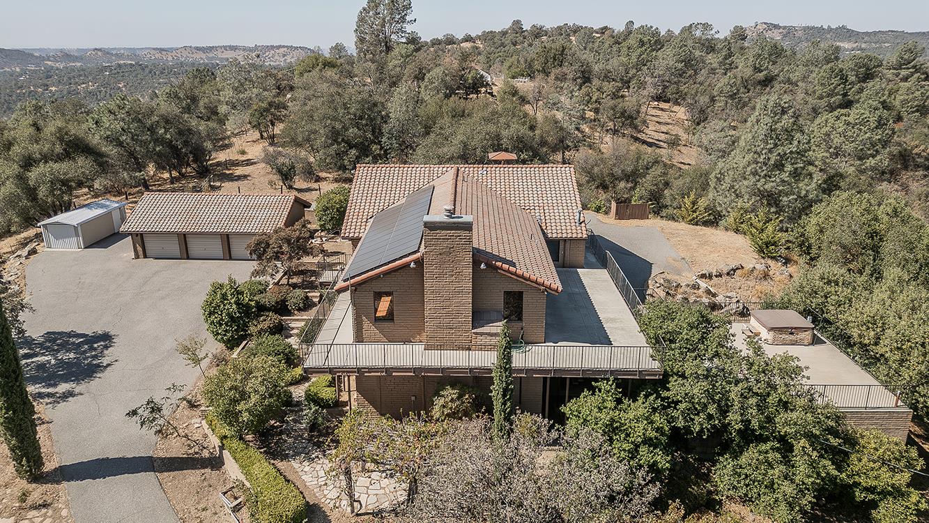 35085 Auberry (Comstock) Rd, Auberry, CA 93602