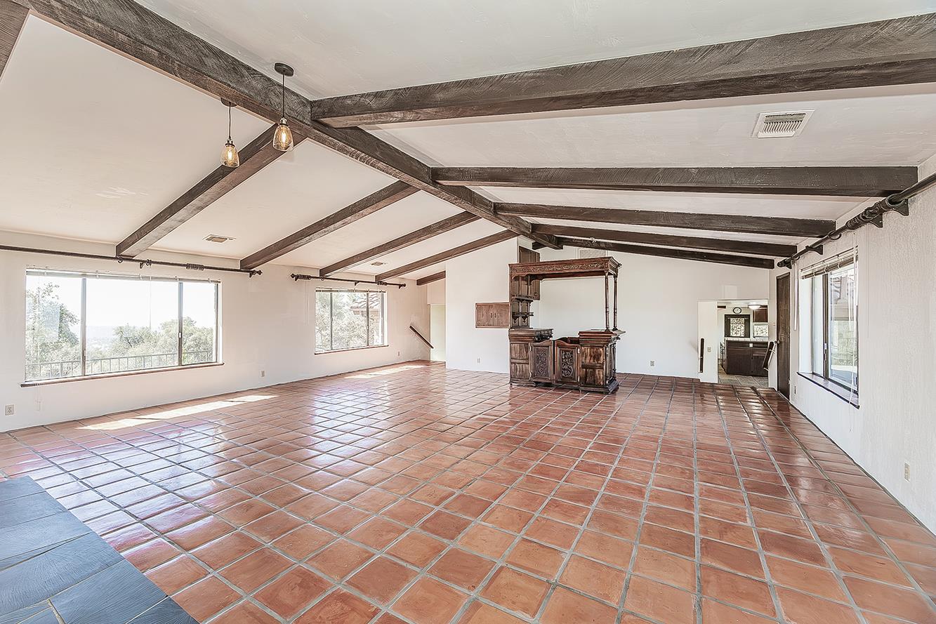 35085 Auberry (Comstock) Rd, Auberry, CA 93602