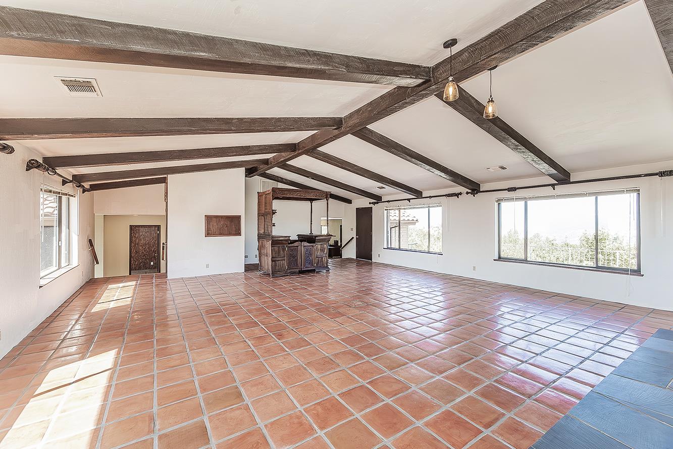 35085 Auberry (Comstock) Rd, Auberry, CA 93602