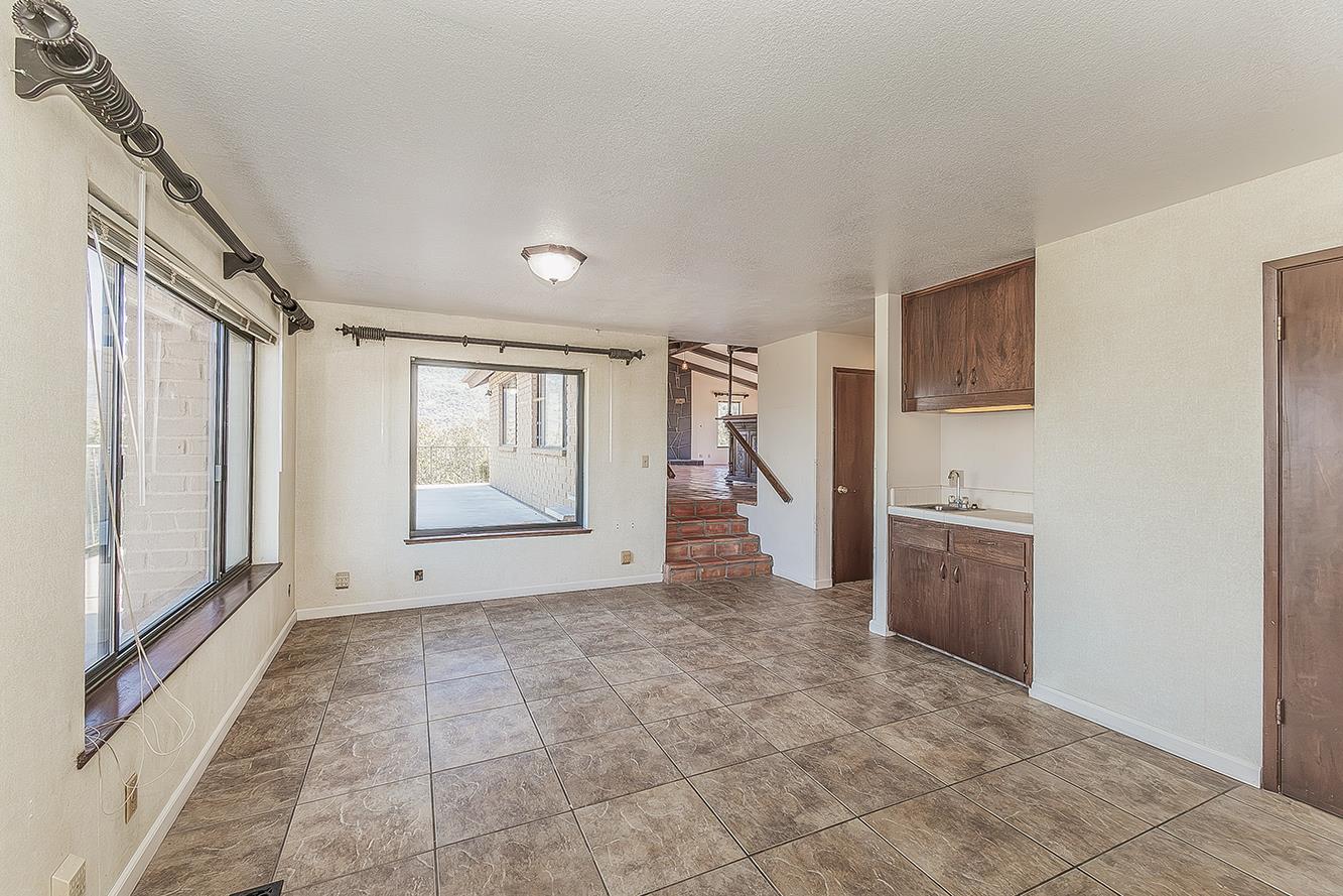 35085 Auberry (Comstock) Rd, Auberry, CA 93602