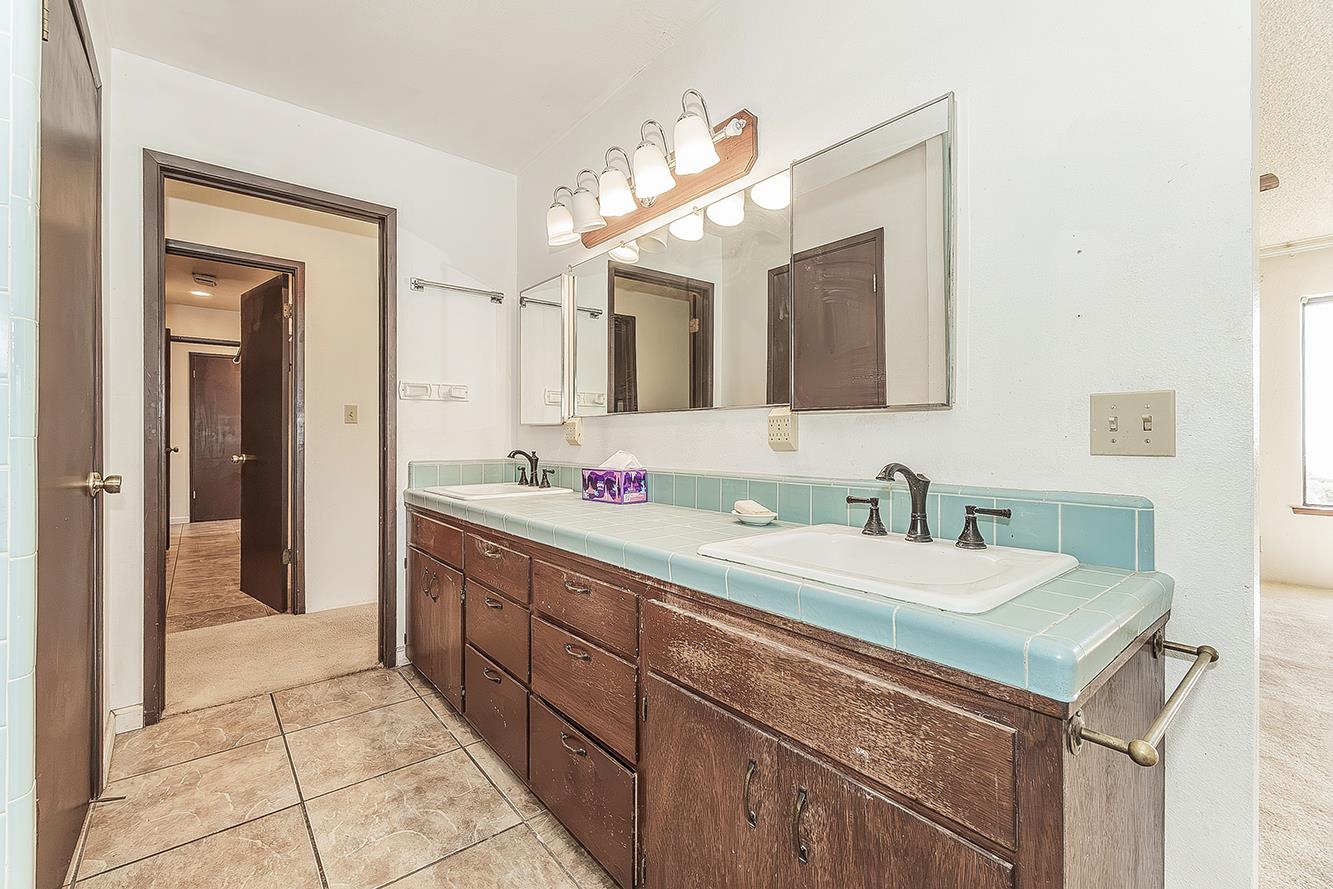 35085 Auberry (Comstock) Rd, Auberry, CA 93602