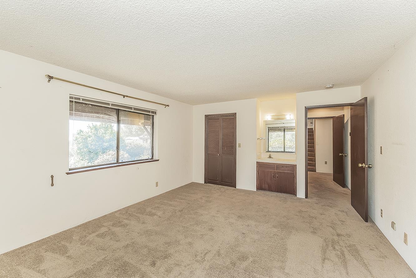 35085 Auberry (Comstock) Rd, Auberry, CA 93602