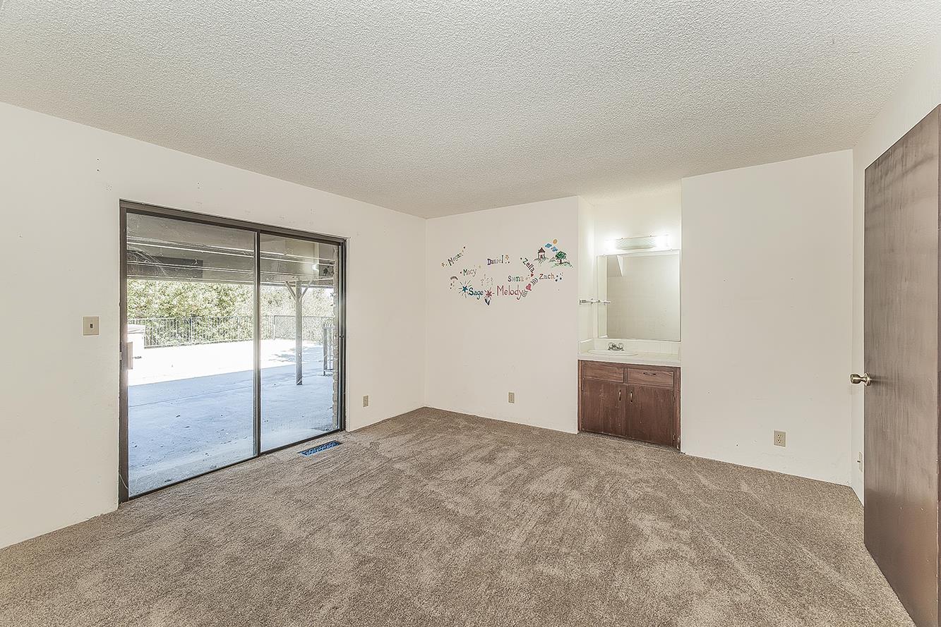 35085 Auberry (Comstock) Rd, Auberry, CA 93602