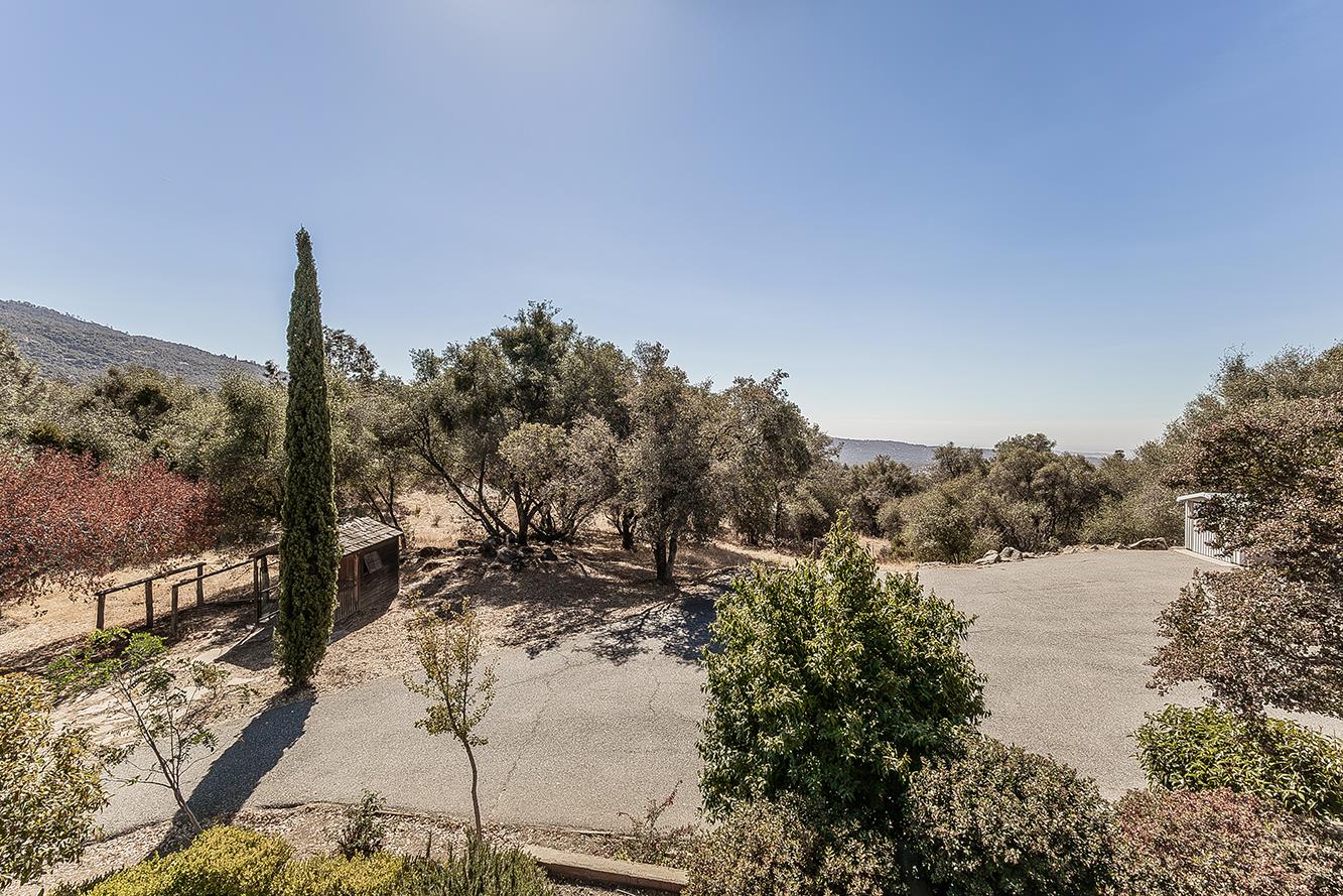35085 Auberry (Comstock) Rd, Auberry, CA 93602