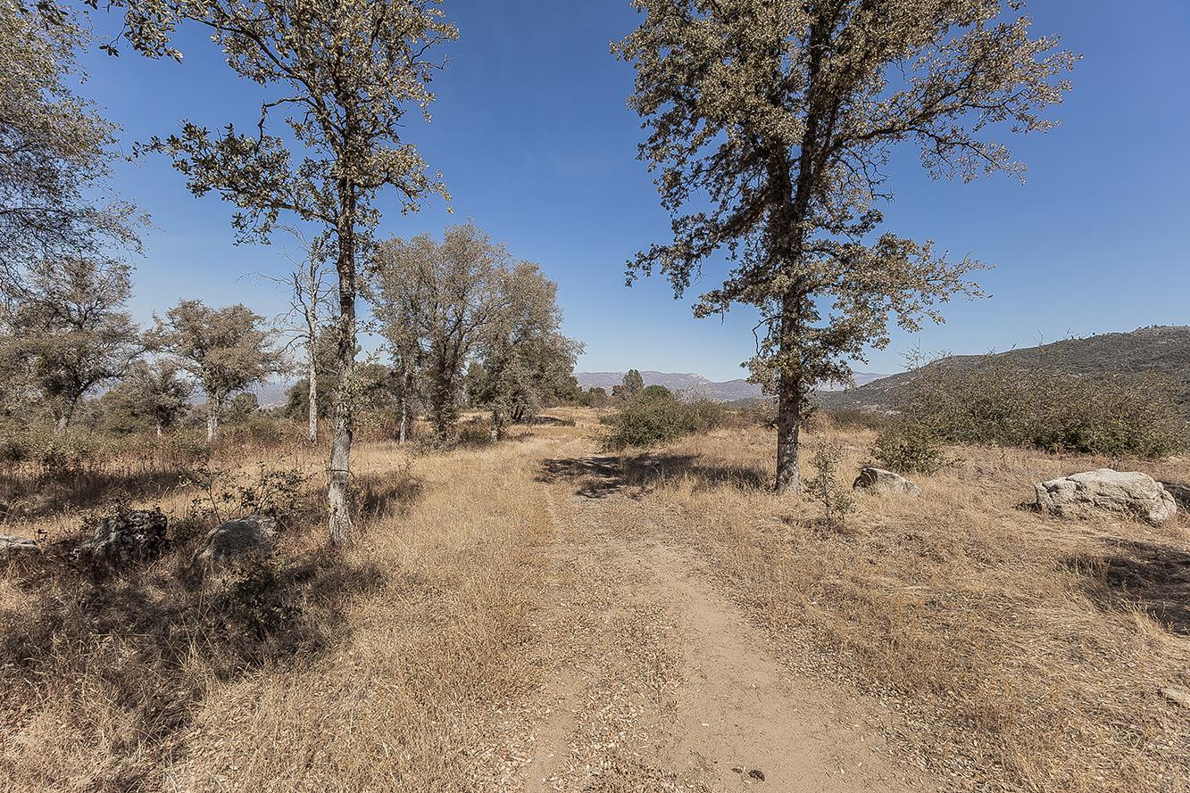 35085 Auberry (Comstock) Rd, Auberry, CA 93602