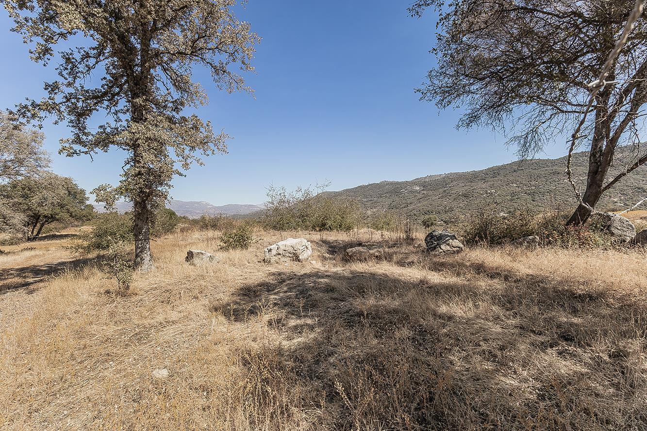 35085 Auberry (Comstock) Rd, Auberry, CA 93602