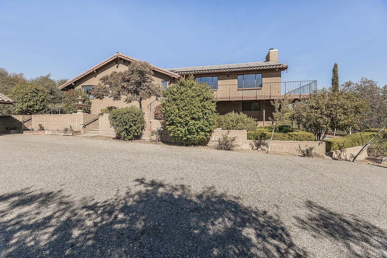 35085 Auberry (Comstock) Rd, Auberry, CA 93602