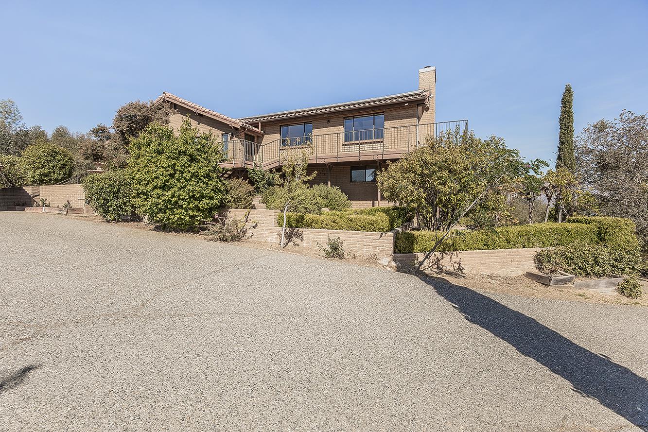 35085 Auberry (Comstock) Rd, Auberry, CA 93602
