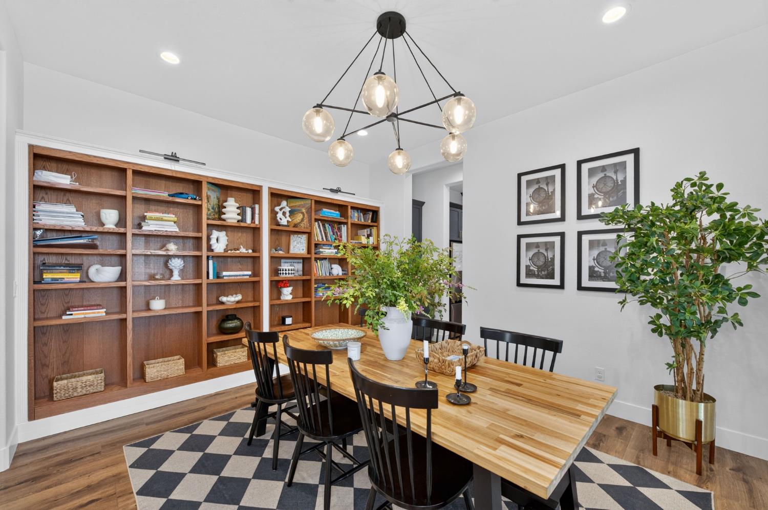 4146 Blackfish Rd, Madera, CA 93636