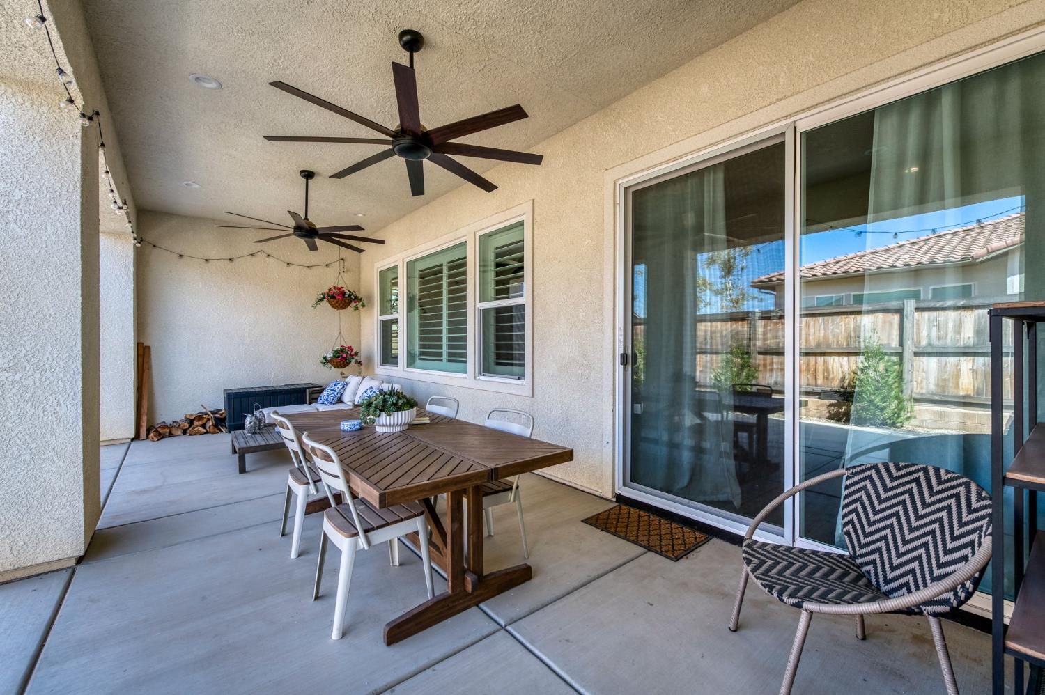 4146 Blackfish Rd, Madera, CA 93636