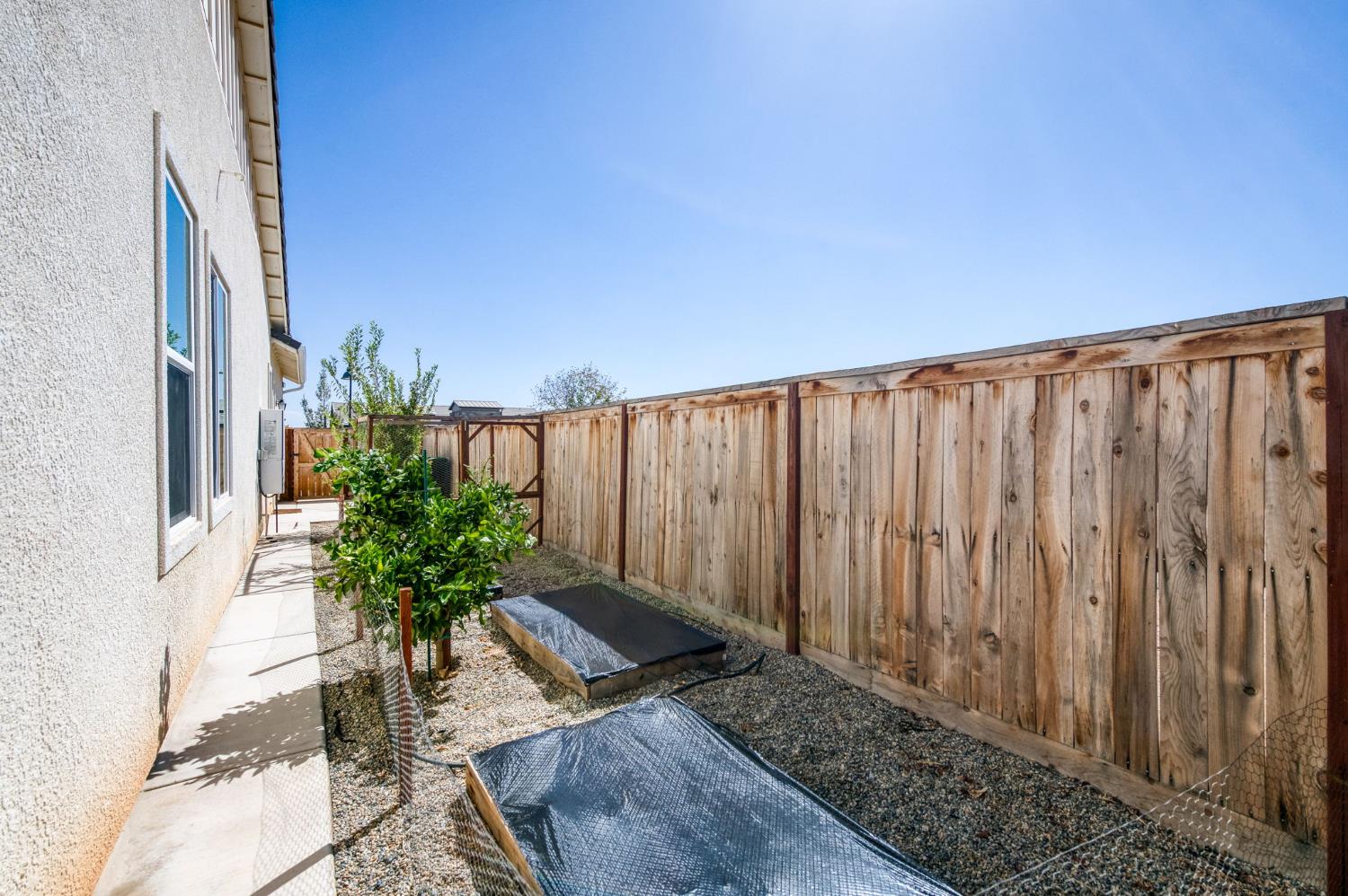 4146 Blackfish Rd, Madera, CA 93636