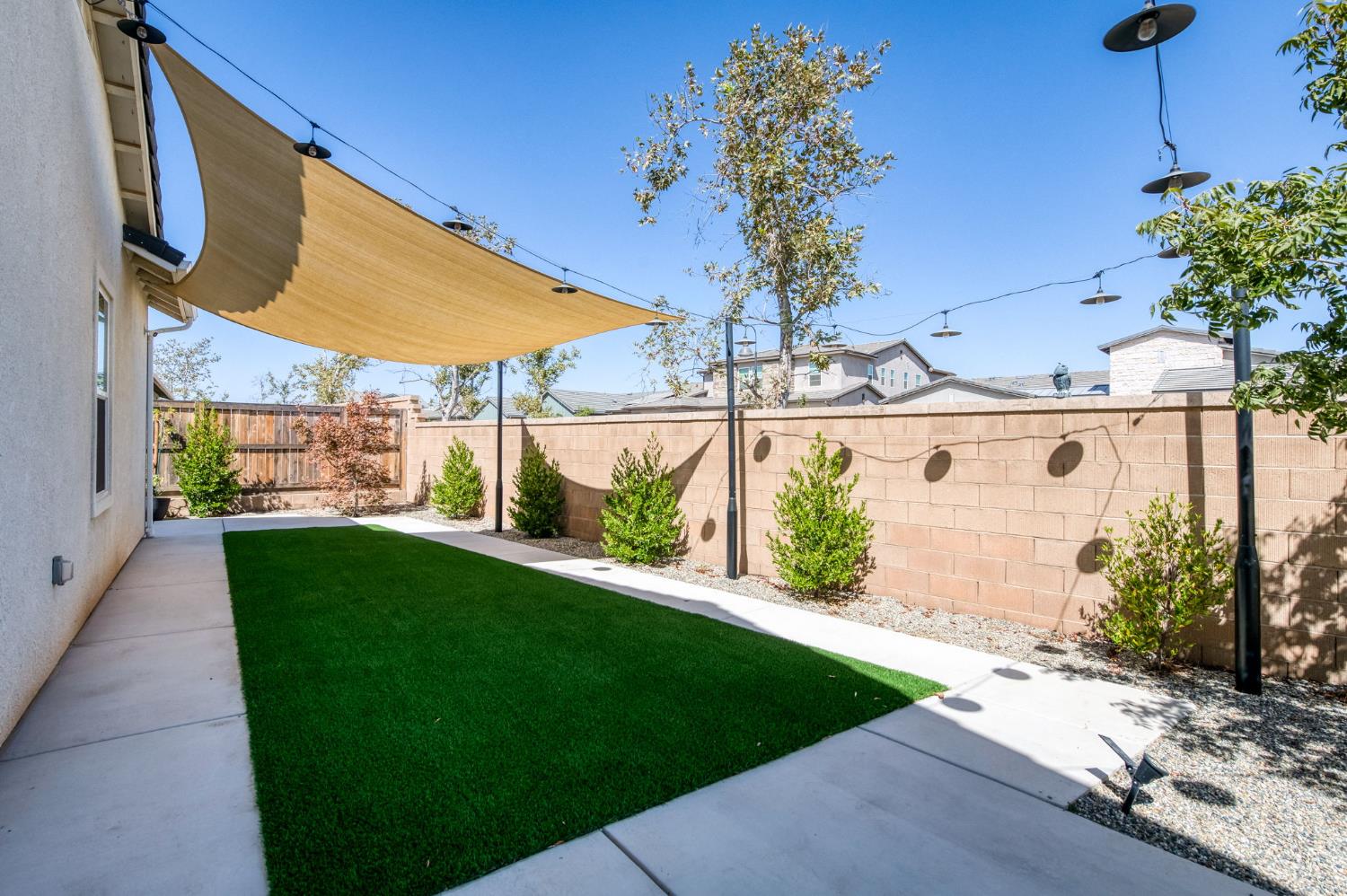 4146 Blackfish Rd, Madera, CA 93636