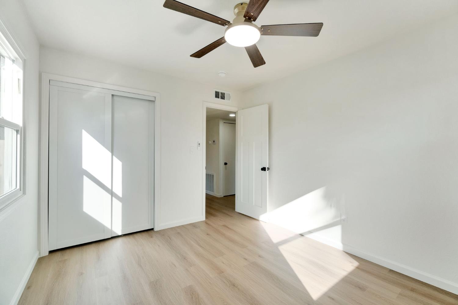 4835 N Diana St, Fresno, CA 93726