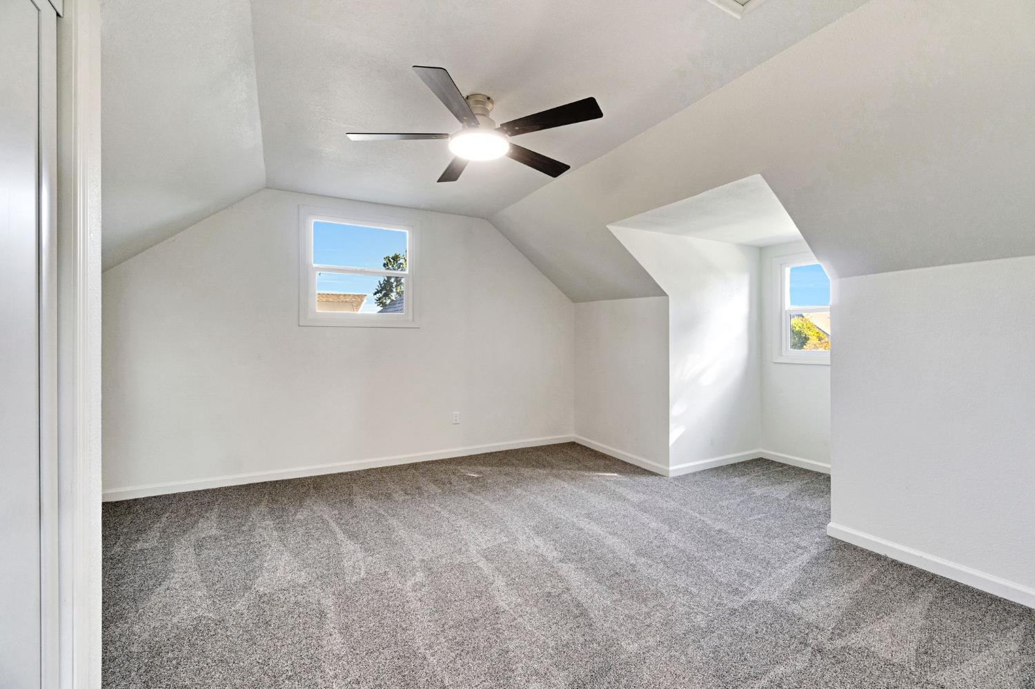 4835 N Diana St, Fresno, CA 93726