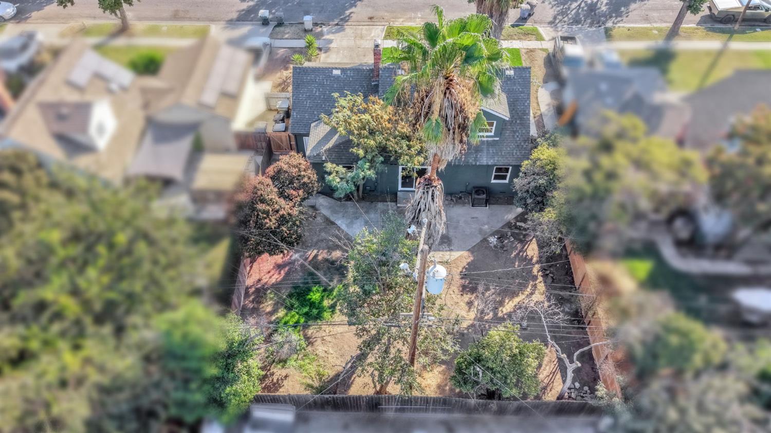 4835 N Diana St, Fresno, CA 93726
