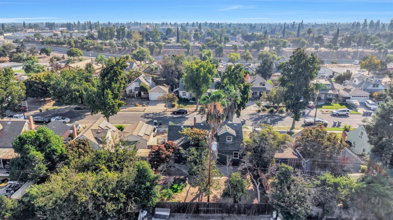 4835 N Diana St, Fresno, CA 93726