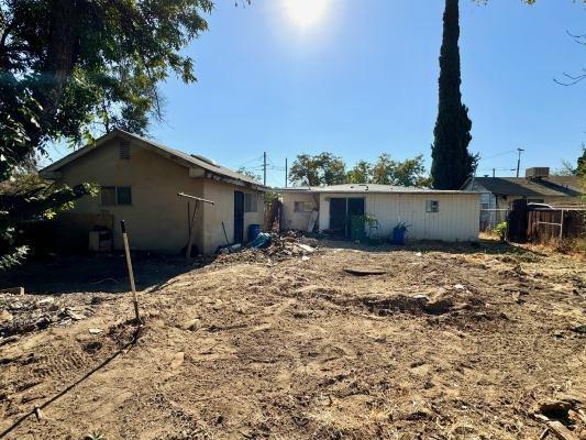 3819 E Belgravia Ave, Fresno, CA 93725