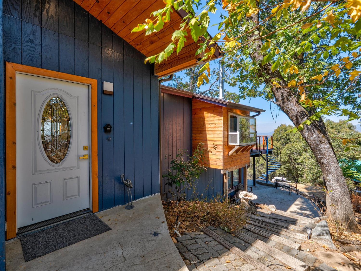 51571 Coyote Ridge Rd, Oakhurst, CA 93644