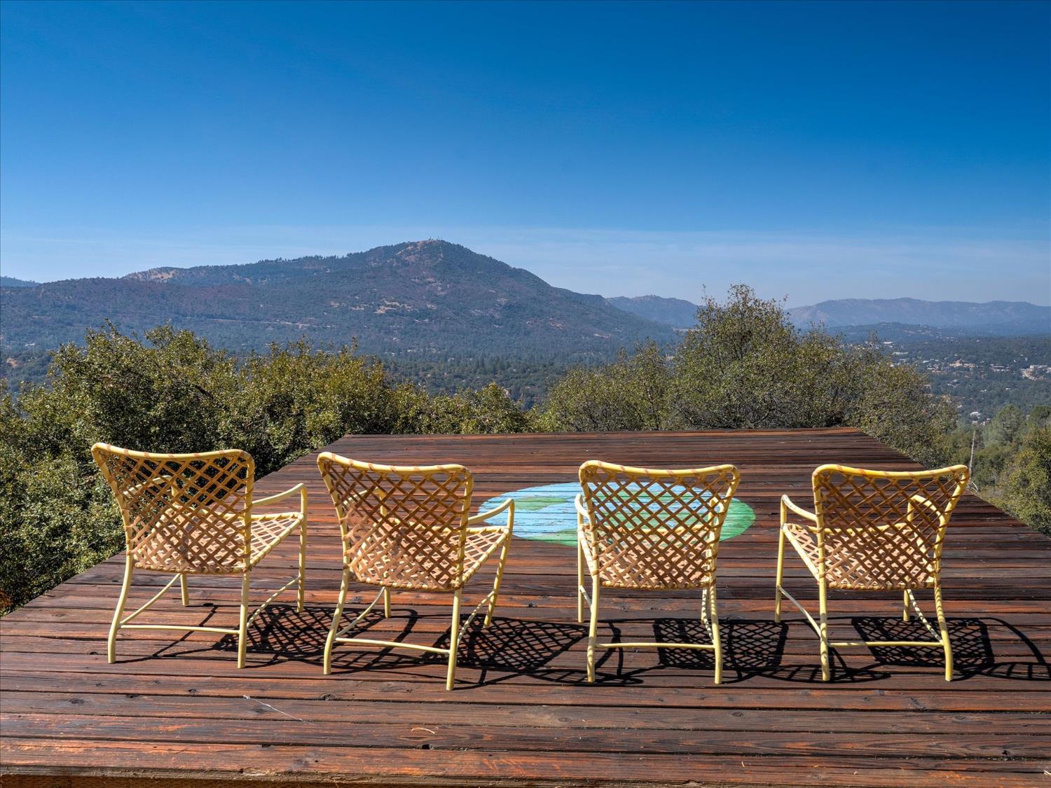 51571 Coyote Ridge Rd, Oakhurst, CA 93644