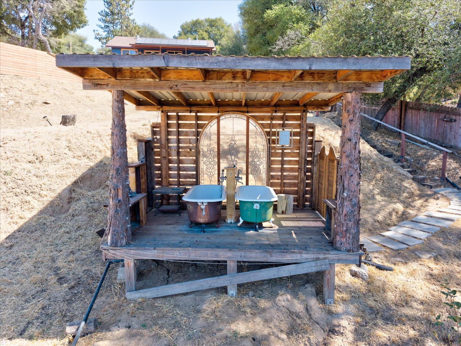 51571 Coyote Ridge Rd, Oakhurst, CA 93644
