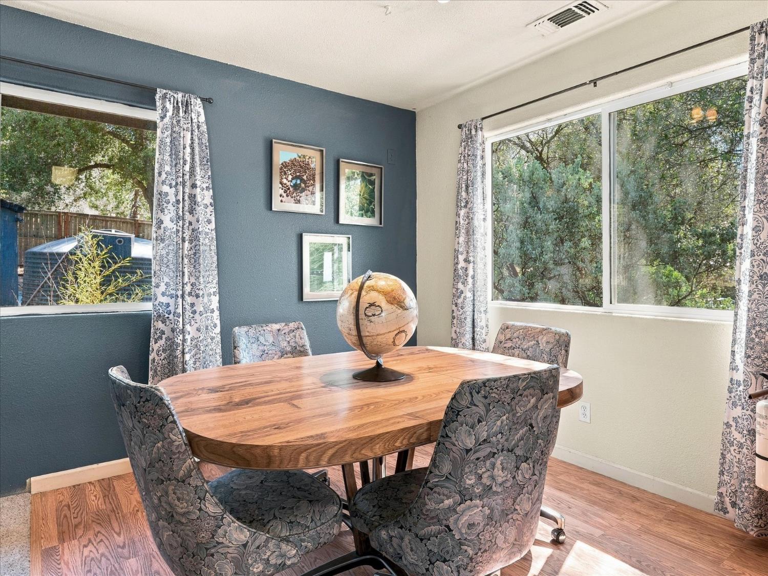 51571 Coyote Ridge Rd, Oakhurst, CA 93644